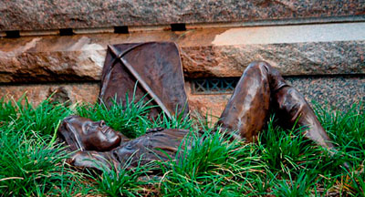 Life-Size Bronze Sculptures in Sandy Springs, Georgia